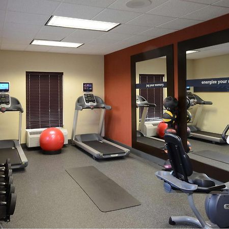 Hampton Inn Raleigh Capital Blvd North Екстер'єр фото