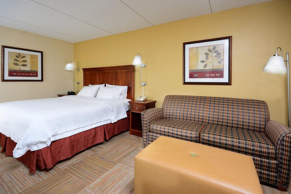 Hampton Inn Raleigh Capital Blvd North Екстер'єр фото
