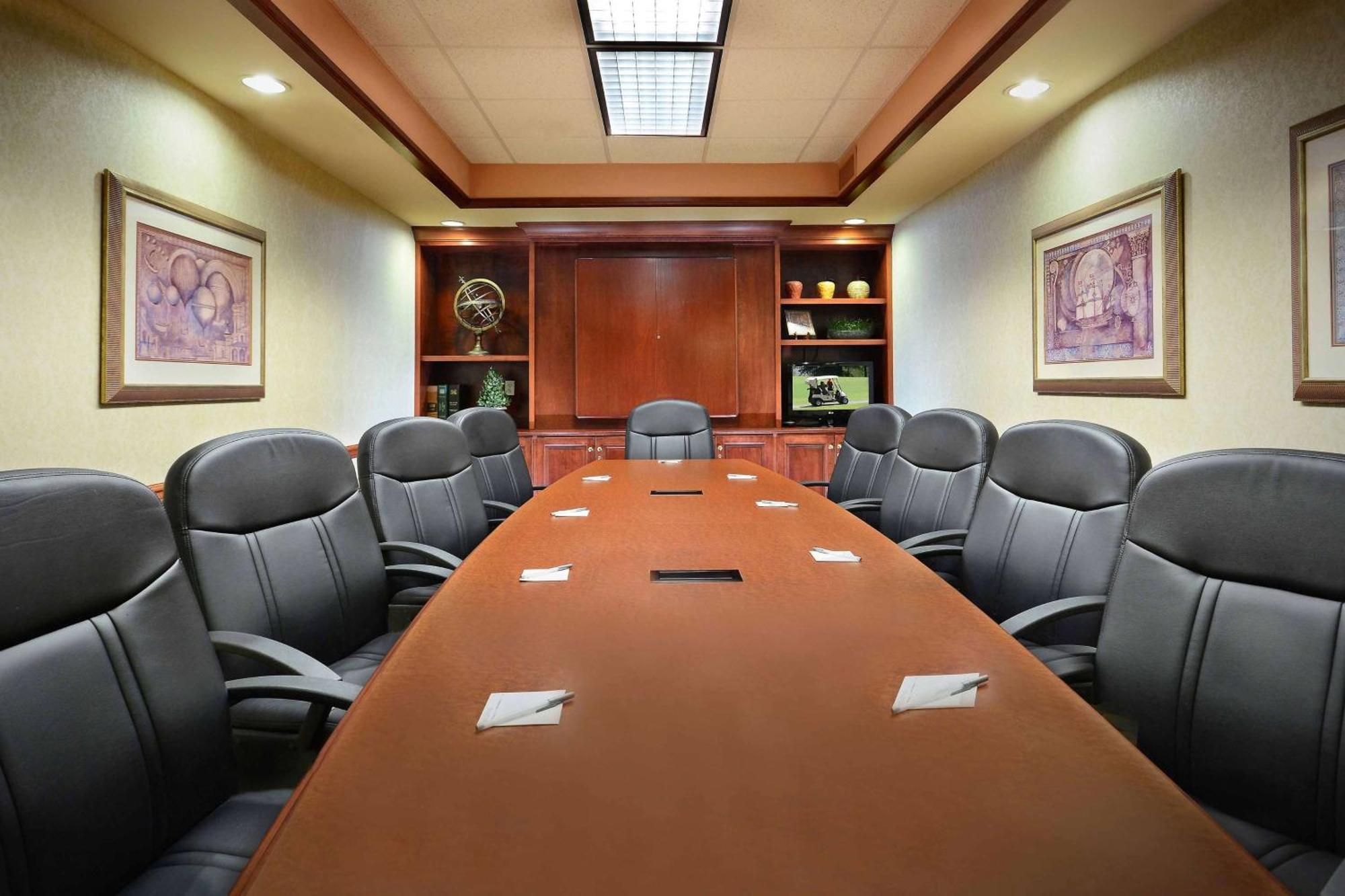 Hampton Inn Raleigh Capital Blvd North Екстер'єр фото