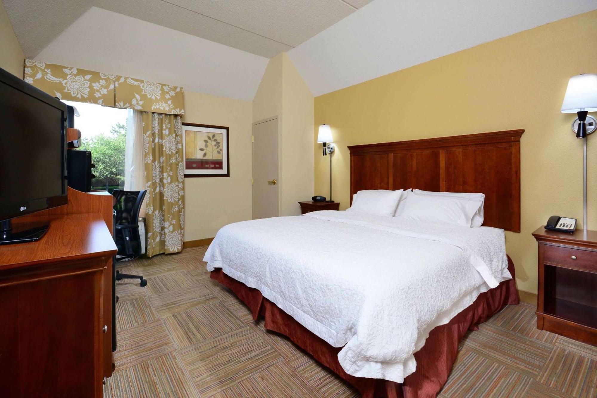 Hampton Inn Raleigh Capital Blvd North Екстер'єр фото