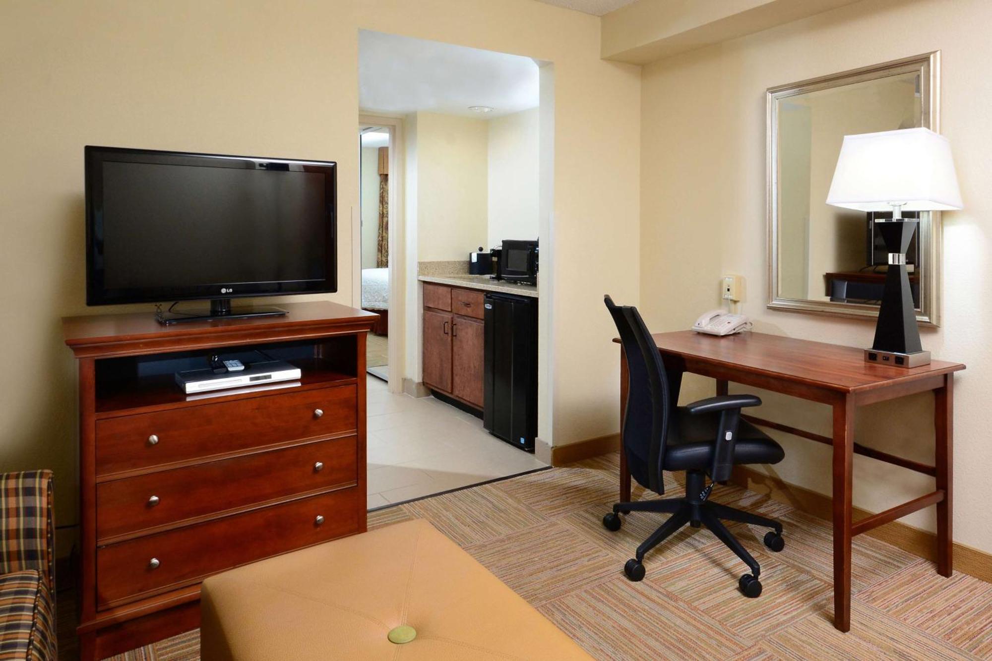 Hampton Inn Raleigh Capital Blvd North Екстер'єр фото